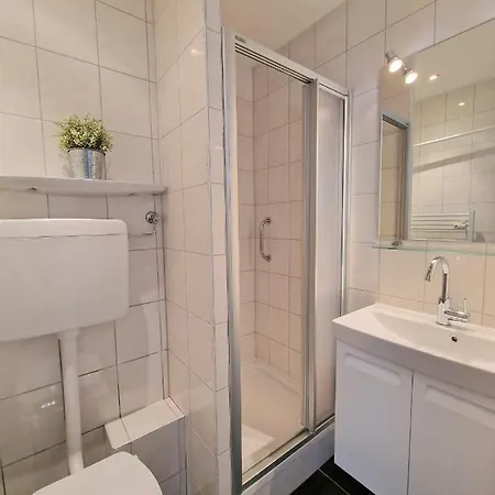 G12-008 * Heiligenhafen